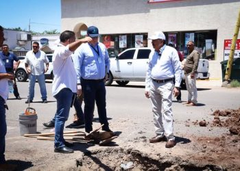 SUPERVISAN DIVERSAS OBRAS EN CAJEME