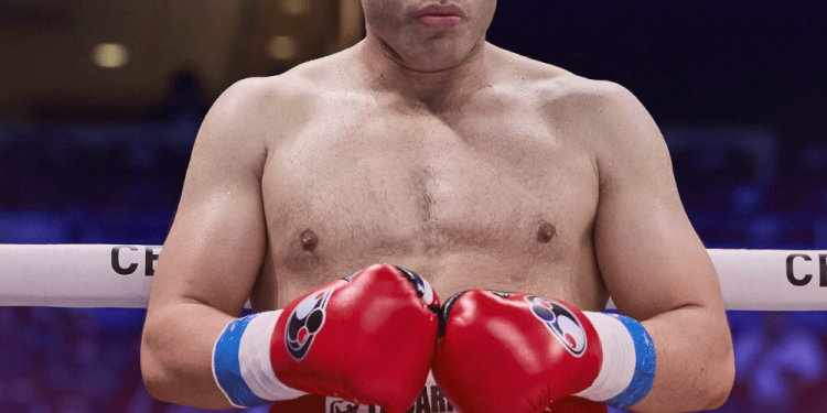 César Chávez Jr está detenido en centro migratorio de Texas