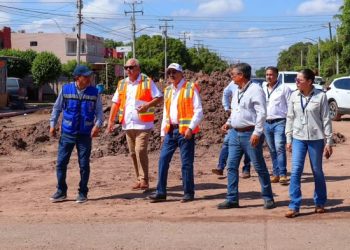 PRESIDENTE LAMARQUE SUPERVISÓ OBRAS POR CALLE 300