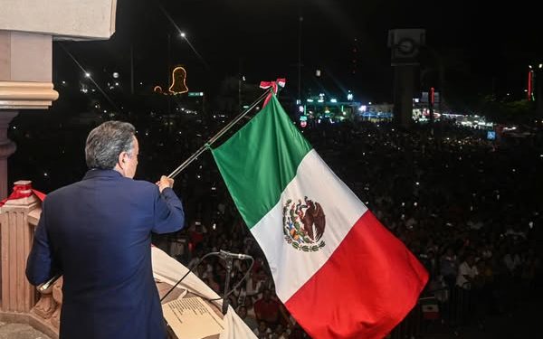 PRESIDENTE DE CAJEME ENCABEZA CEREMONIA DE GRITO DE INDEPENDENCIA