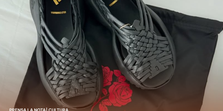 Por plagio de huaraches, Adidas acuerda resarcimiento a artesanos de Oaxaca