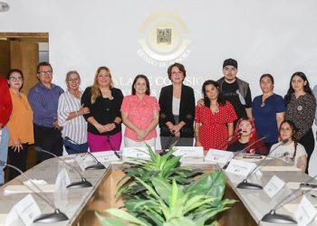 DIPUTADOS DE SONORA DIALOGAN CON FRENTE NACIONAL SOBRE JORNADA LABORAL