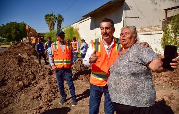 Presidente Municipal, Javier Lamarque supervisó la construcción de un nuevo colector que fortalecerá el sistema de drenaje