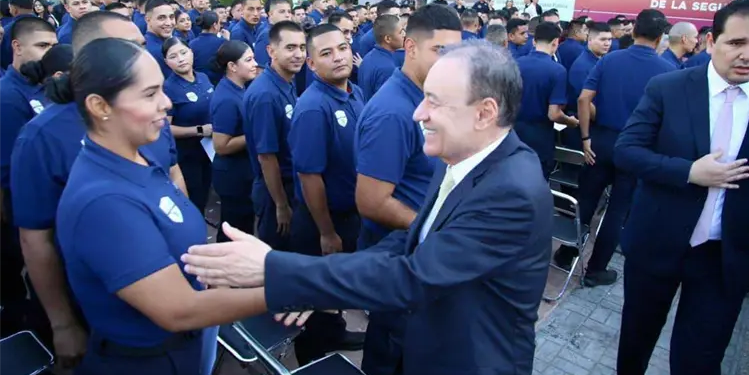 Alfonso Durazo impulsa formación profesional de policías en Sonora
