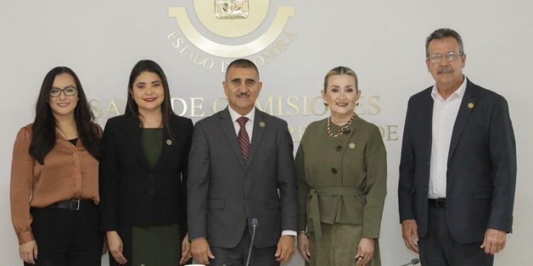 Comisión del Trabajo aprueba reformas para proteger la autonomía sindical