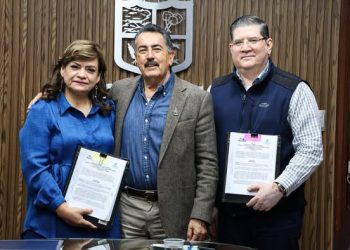 AVALA JAVIER LAMARQUE FIRMA DEL CONTRATO COLECTIVO DE TRABAJO ENTRE OOMAPASC Y SUTOC PARA EL PERIODO 2026-2028