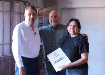 CAJEME: ENTREGAN TITULOS DE PROPIEDAD EN LA AVES DEL CASTILLO