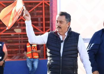 ALCALDE LAMARQUE DA BANDERAZO A OBRAS DE PAVIMENTACIÓN