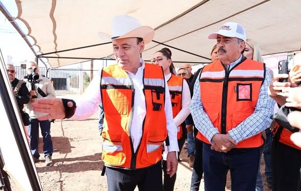 ALCALDE JAVIER LAMARQUE Y GOBERNADOR, SUPERVISAN REHABILITACIÓN DE PARQUE INDUSTRIAL