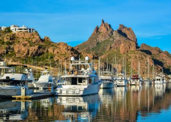 BUSCAN DESALOJAR A BILLIE EILISH EN LOS ÁNGELES