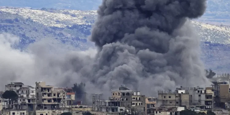 MÉXICO EVACÚA A 352 CONNACIONALES DE MEDIO ORIENTE TRAS ESCALADA DE CONFLICTO