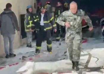 Israel bombardea más de 100 objetivos de Hizbulá en Líbano