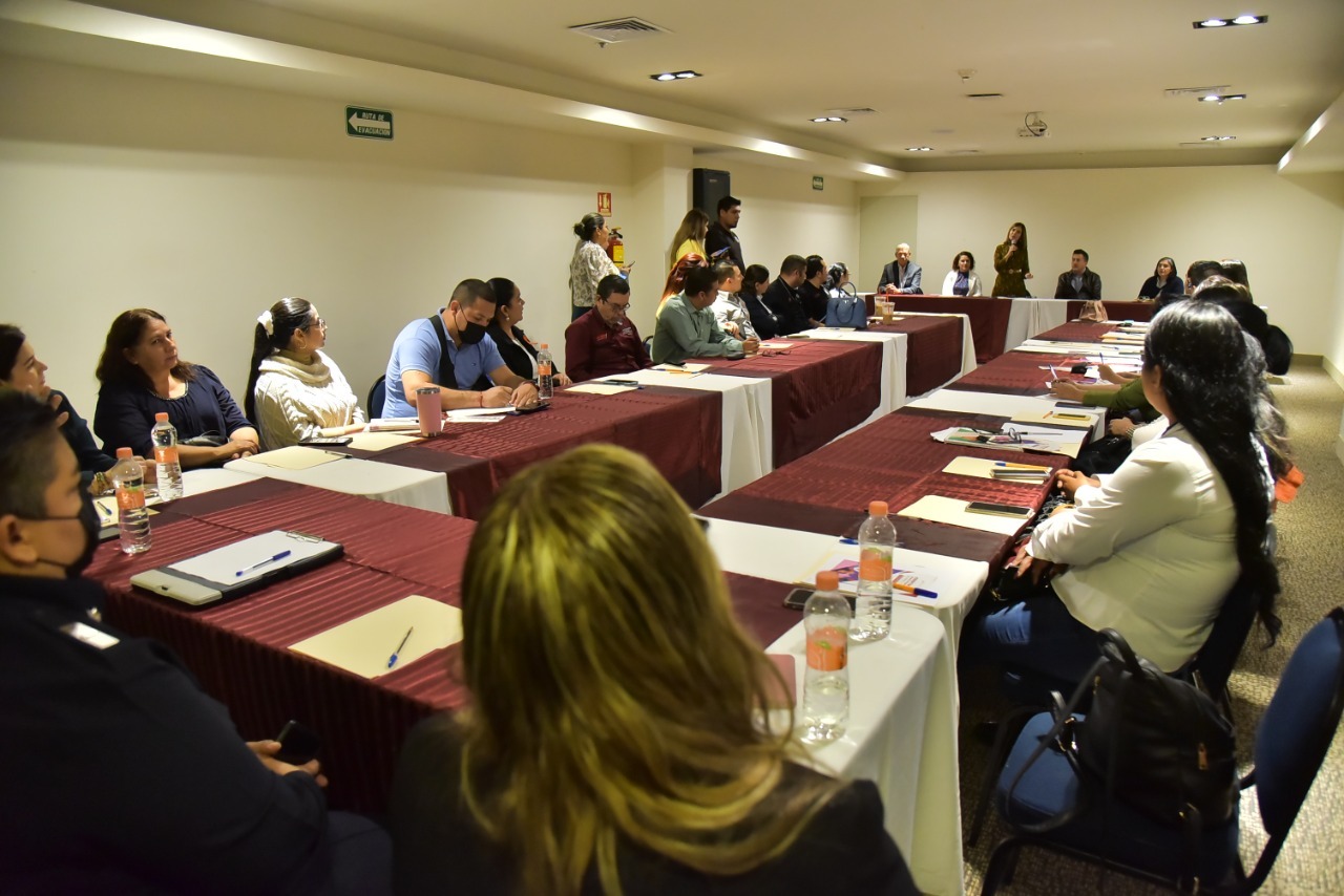 CAPACITAN A PERSONAL JURÍDICO DEL AYUNTAMIENTO EN IGUALDAD DE GÉNERO Y ERRADICACIÓN DE LA VIOLENCIA