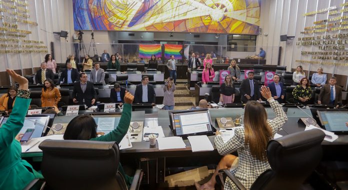 52547968740_9fc97fac5a_c