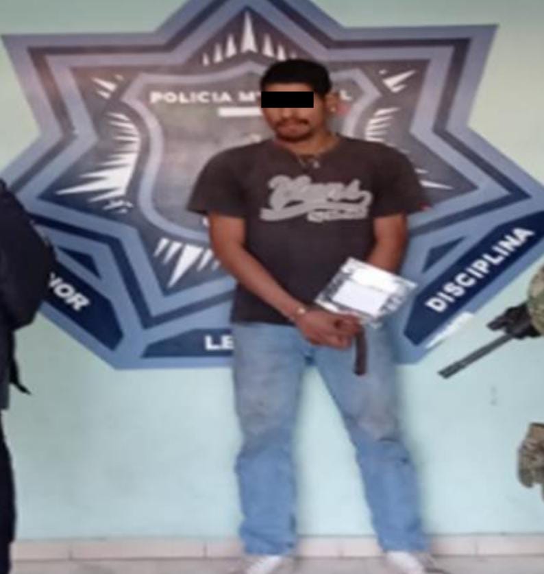 CAPTURAN ELEMENTOS DE LA SSPM A SUJETO CON DROGA