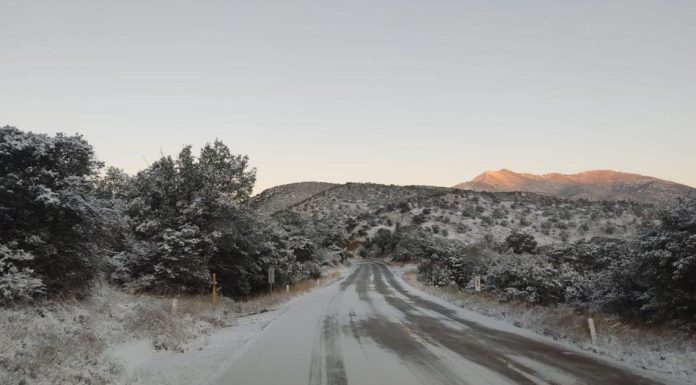 Cierran carretera Agua Prieta-Janos por nevada