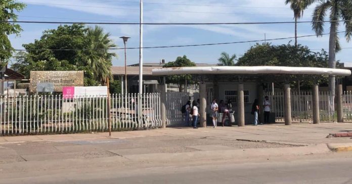 rinas-en-escuelas-de-ciudad-obregon-dan-atencion-a-menores-0ed58bea-focus-0-0-1300-866