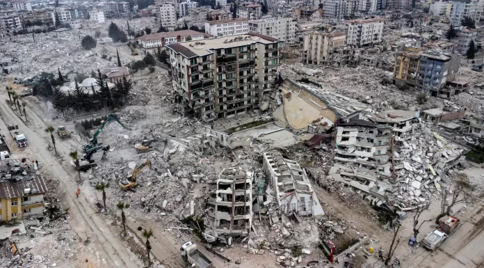 Nuevo sismo en el sureste de Turquía deja un muerto y 69 heridos