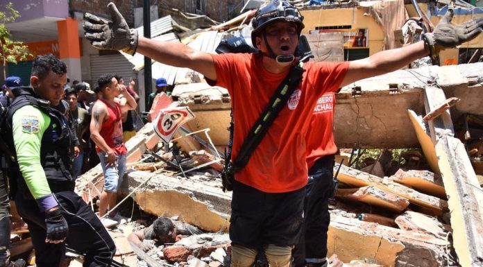 Las impactantes imágenes de la destrucción causada por el terremoto en Ecuador