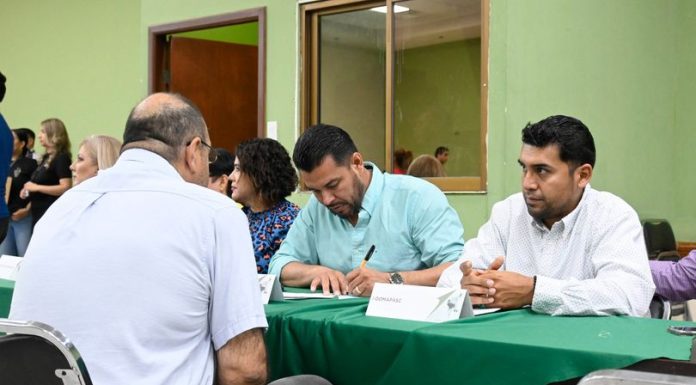 ATIENDE OOMAPAS DE CAJEME REPORTES DURANTE AUDIENCIAS DE ATENCIÓN Y PARTICIPACIÓN CIUDADANA