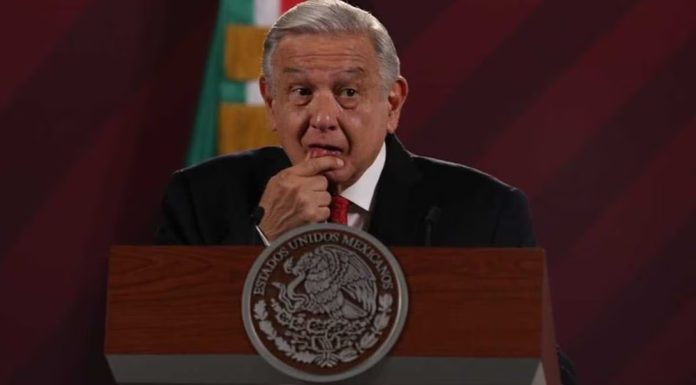 AMLO no verá la venta de Banamex en su sexenio; el proceso concluiría hasta 2026
