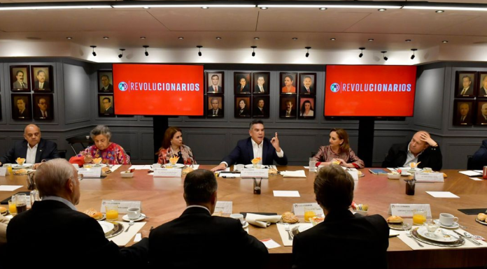 Aspirantes del PRI a la Presidencia sostienen encuentro con “Alito” Moreno