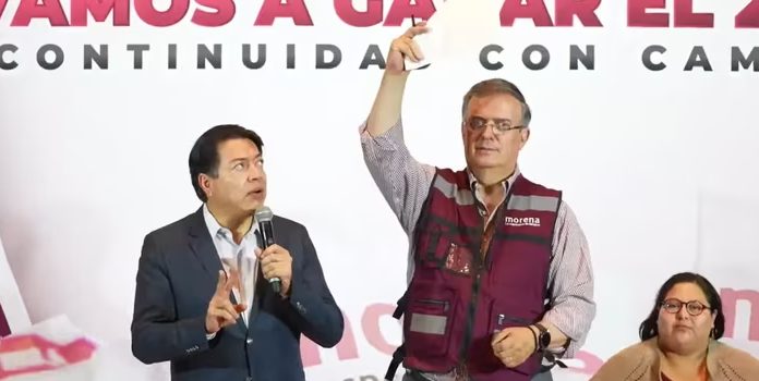 Marcelo Ebrard se registra como primer precandidato presidencial de Morena para 2024
