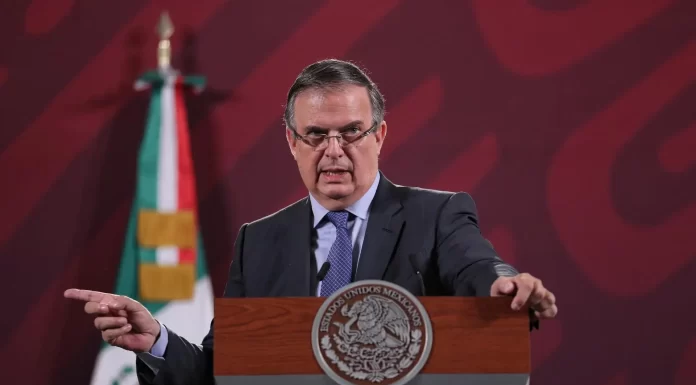 Ebrard aplaza al martes su propuesta para selección de candidato presidencial en Morena