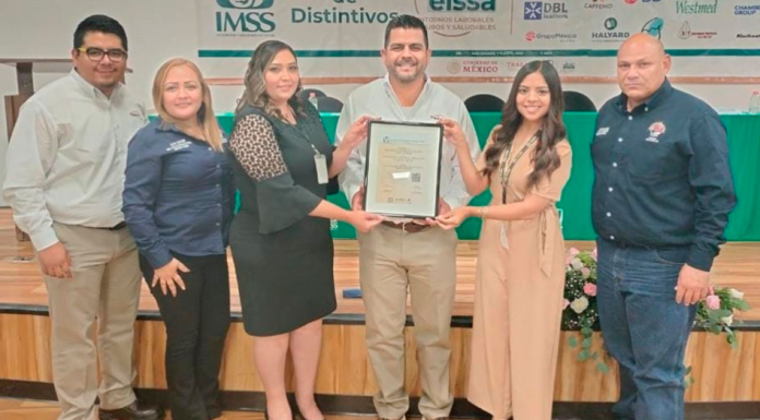Minera Penmont recibe distintivo ELSSA del IMSS como empresa que fomenta estilo saludable de vida