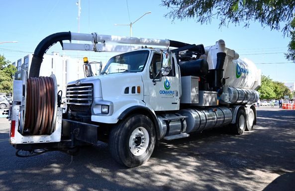 DAN BANDERAZO A TRES UNIDADES DE DESAZOLVE Y RECONSTRUYEN CUATRO EQUIPOS DE CUBETEO