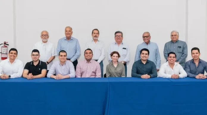 Ocho jovenes obtienen la Beca a la Excelencia 2023