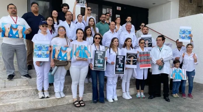 Se manifiestan médicos anestesiólogos de Hermosillo, exigen se regule uso del fentanilo en Sonora