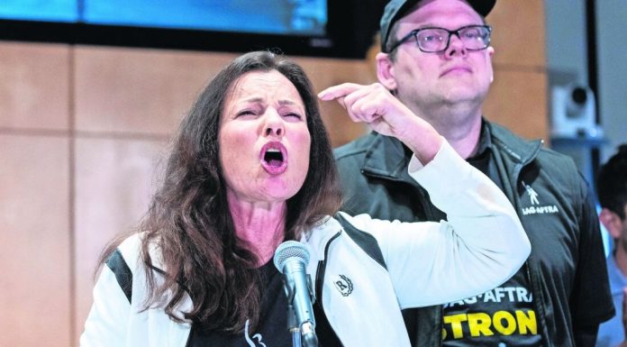 ¡Actores, a huelga!; «somos víctimas de la codicia»