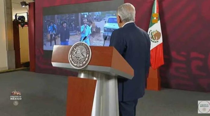 «Me queda un x100to» de Bad Bunny suena en la mañanera de AMLO; YouTube la tumba