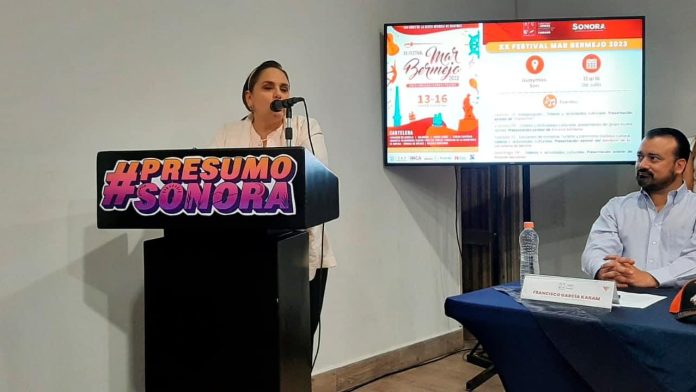 karla-cordova-presidenta-municipal-de-guaymas-4b00b5e1-focus-min0.06-0.43-1300-865 (1)