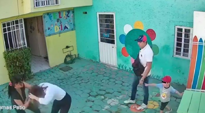 «Queremos que sean castigados»: maestra amenazada por padres en Kinder