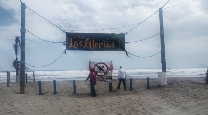 Tormenta tropical Beatriz provoca olas de hasta 3 metros en Sinaloa; cierran más playas