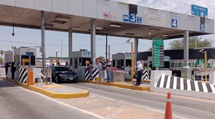 Activistas toman caseta de cobro de Esperanza en Ciudad Obregón