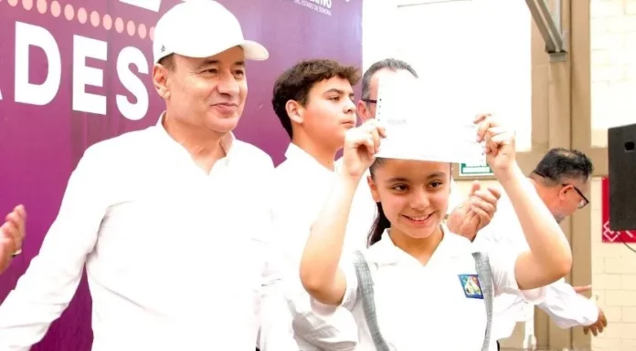 Tendrá más de 800 mdp el programa de becas en 2024