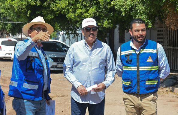 SUPERVISA LAMARQUE CANO INSTALACIÓN DE RED HIDROSANITARIA EN CALLE NIÑOS HÉROES