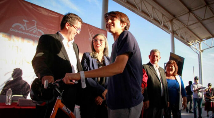 Entregan más de mil 300 bicicletas para estudiantes y población vulnerable de Navojoa