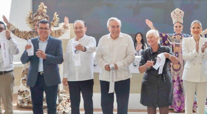 Promueve Durazo puerto de Guaymas para crecimiento económico y turístico