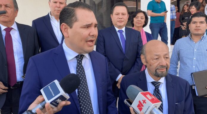 Entrega Gobierno del Estado Paquete Económico para 2024 al Congreso
