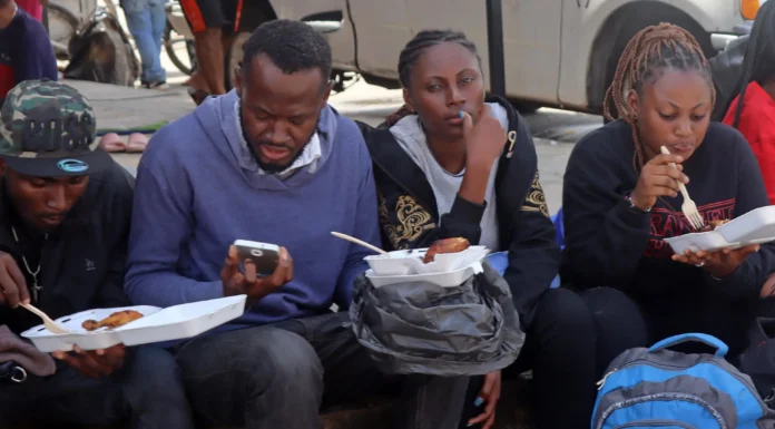 Iglesia católica pide ayuda para alimentar a migrantes en Chiapas