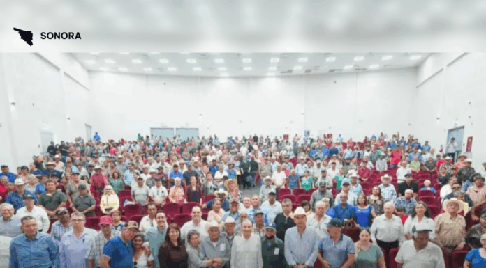 Gobernador Durazo respalda a pensionados de Hermosillo con apoyos económicos