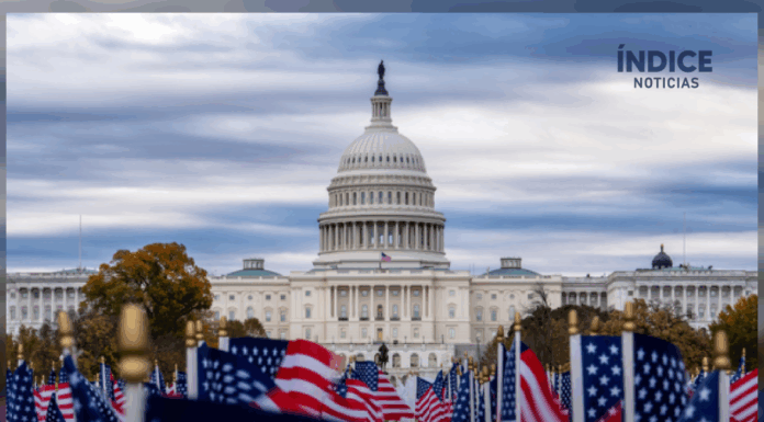 Senado de EE.UU. aprueba legislación que pone fin al cierre del gobiernoLa medida, que aún debe pasar por la Cámara de Representantes, busca poner fin al cierre más largo en la historia de Estados Unidos que de momento acumula 41 días.