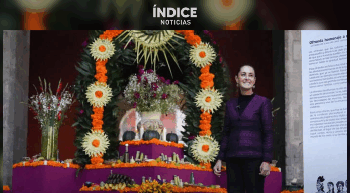 Sheinbaum dedica la ofrenda de Palacio Nacional a las mujeres indígenas