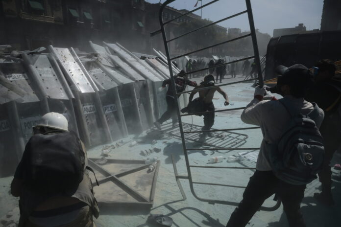 Marcha de la Generación Z se alza en contra de Sheinbaum y la violencia en México