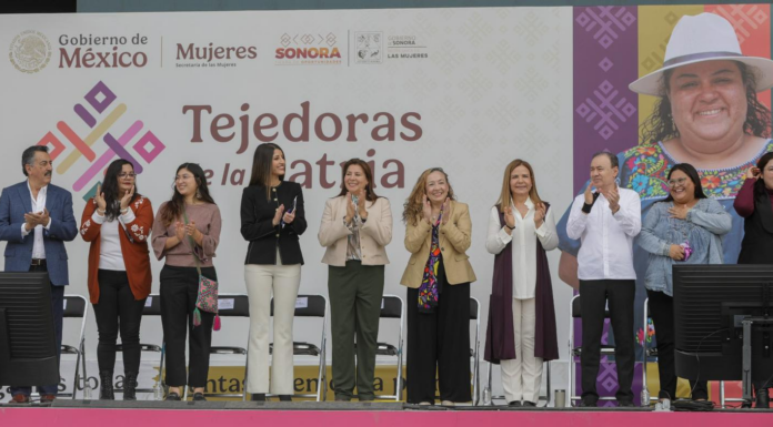 primer Encuentro Estatal del “Tejedoras de la Patria”.