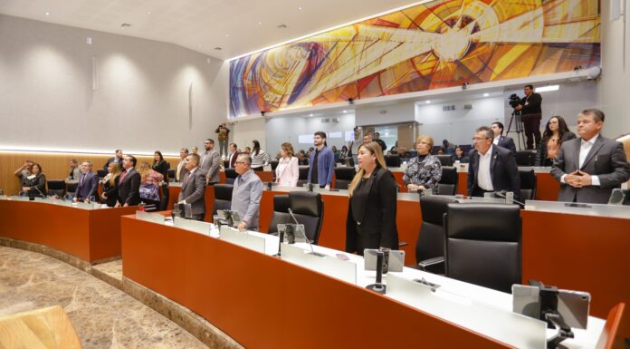 Aprueban nueva Mesa Directiva del Congreso en sesión extraordinaria
